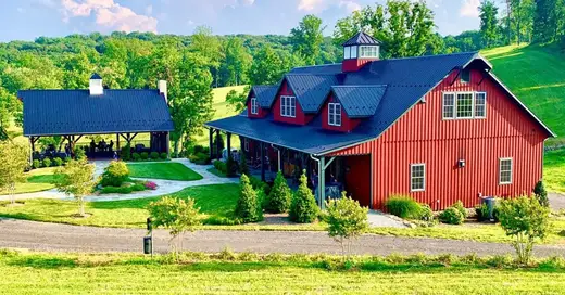 Williams Gap Vineyard Brewery in Round Hill, Virginia